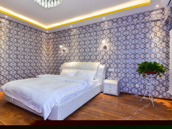 简约韩式大床房