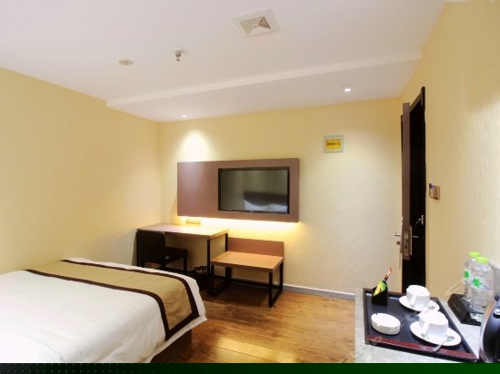 特惠大床房(无窗)