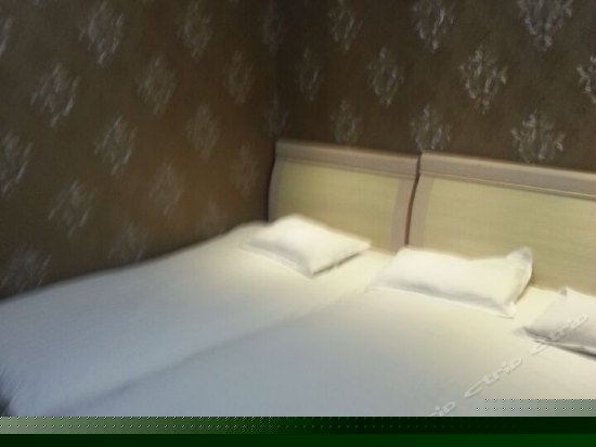 普通商务大床房