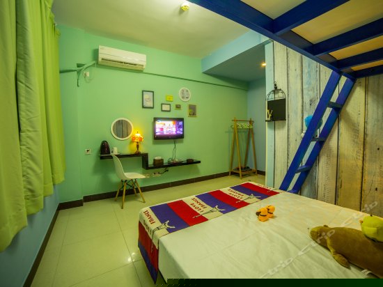 漫步云端亲子房