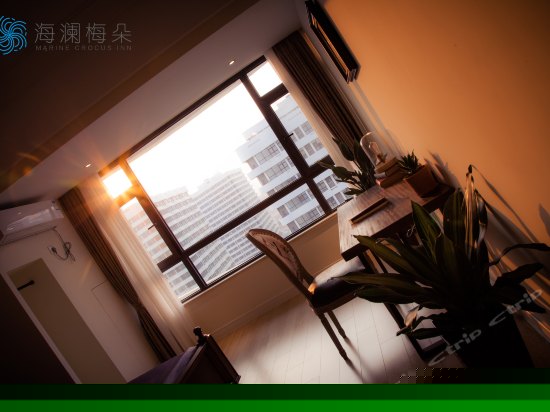 观山美景大床房