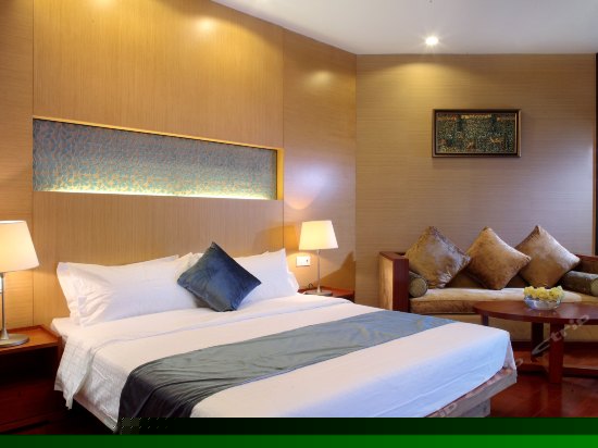 朝露轩海景大床房