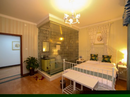 天使之城观景露台大床房