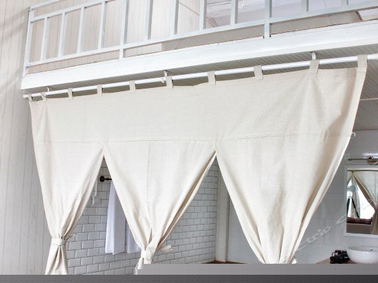 三层海景跃层浴缸大床房303