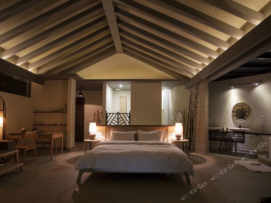 如素-古典雅致大床房