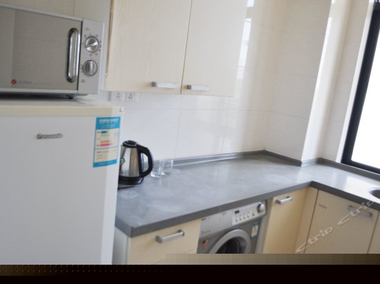 高级海景房(一房一厅)