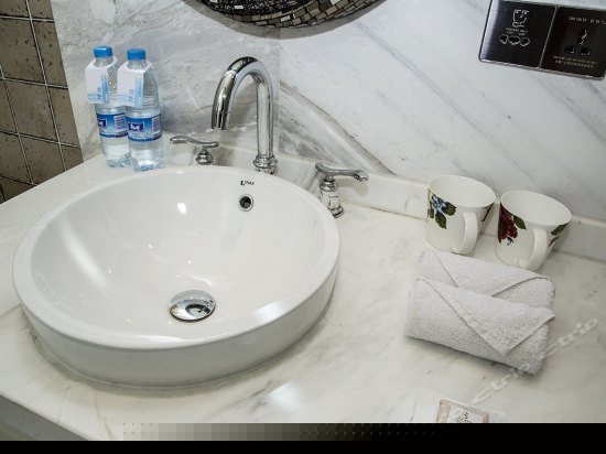 花园景观大床房