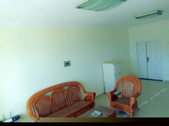 无敌海景三房二厅