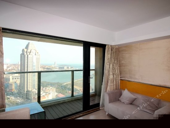 豪华栈桥海景大床房