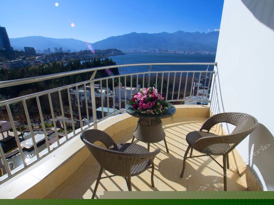 高级海景大床房