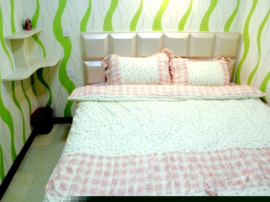 浪漫精品情侣房