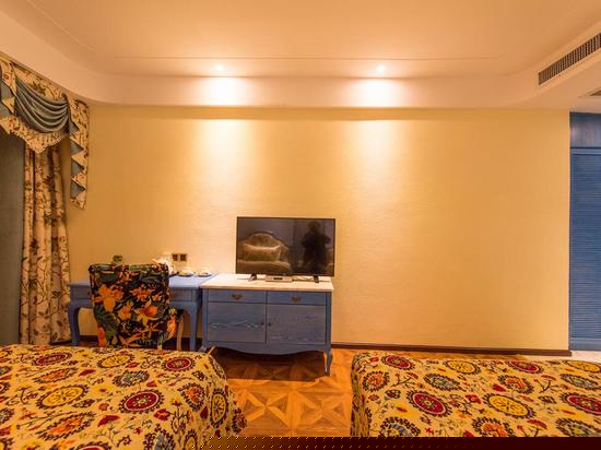 海景花园阳台标准间