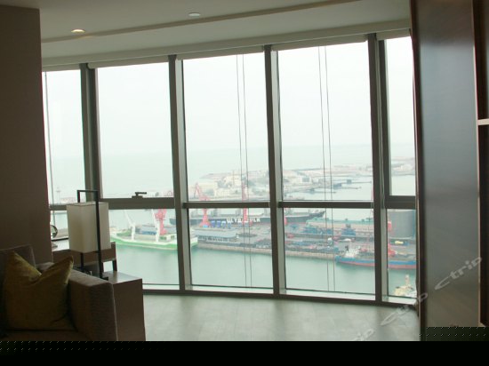 豪华两房一厅公寓