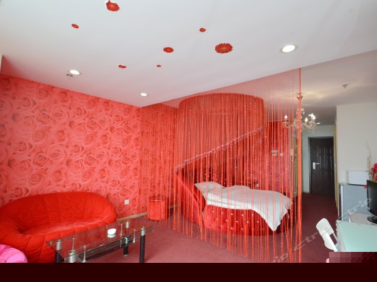 至尊精品豪华情人房