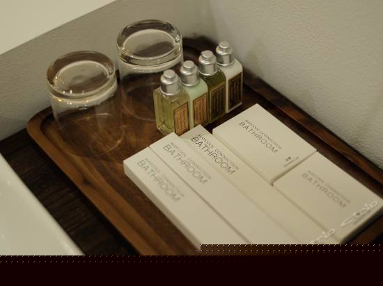 令仪私享庭院房