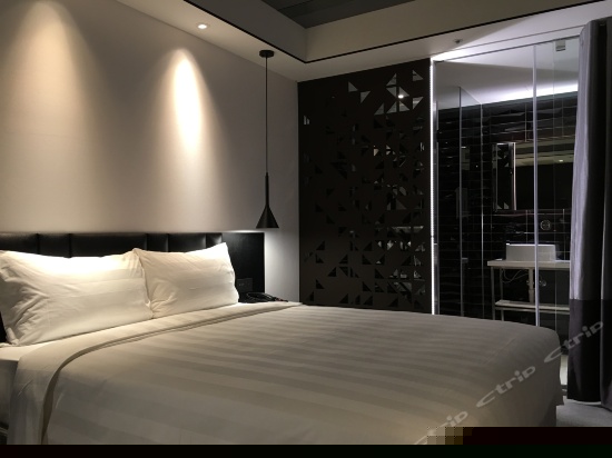 舒适大床房（无窗）