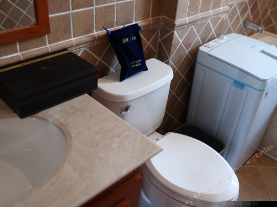 庭院阳台双卧家庭亲子别墅