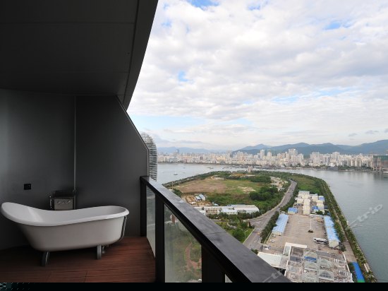 港湾海景阳光房（5－9层）