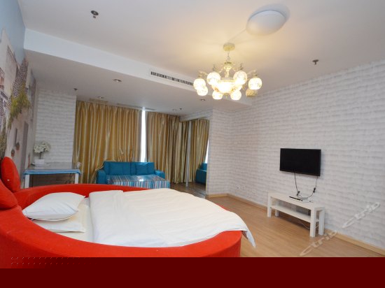 豪华情人主题房