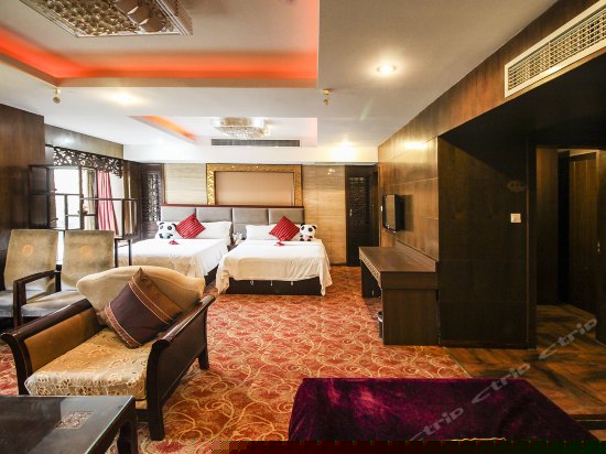 龙凤居套房双床房