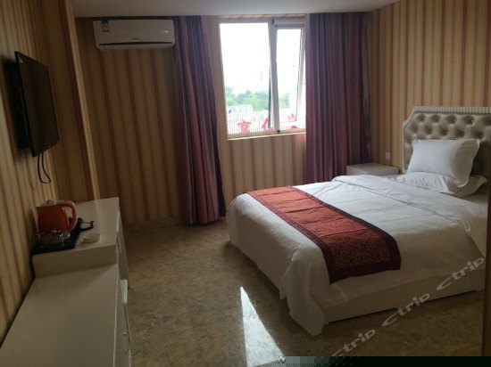 豪华商务大床间