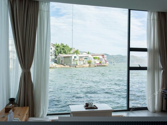 全海景落地窗大床房风花