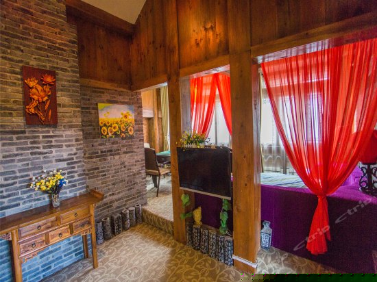 澜语溪岸--临水家庭套房203