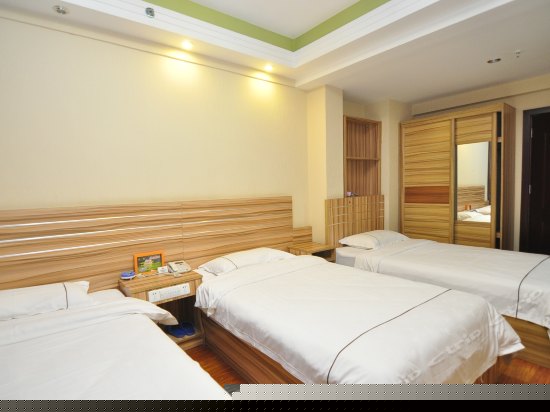 独立阳台观景三人间