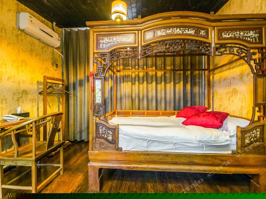 藏唐文化主题房