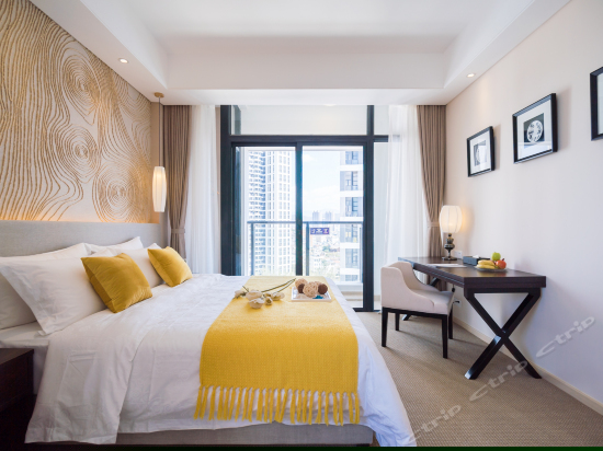 无敌海景大床房