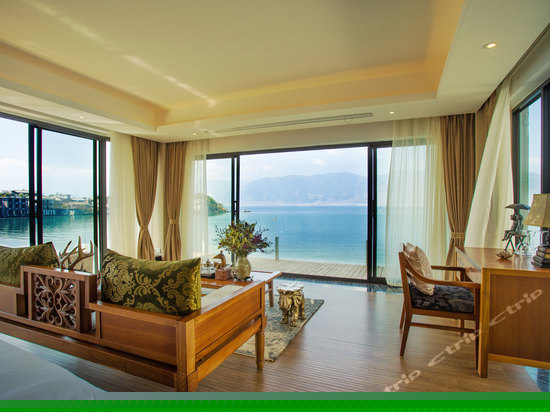 270度海景豪华大床房202