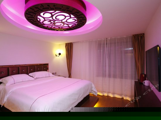 浪漫情趣主题房（无窗）