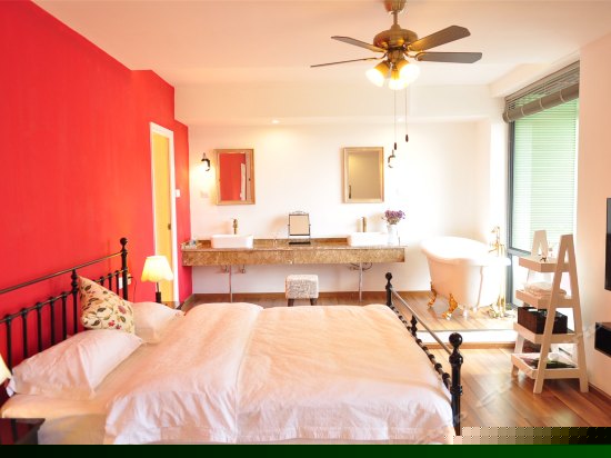 托斯卡纳海景大床房