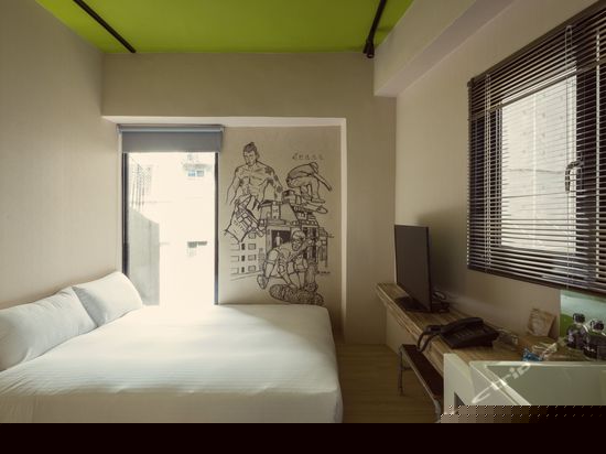 标准大床房（无窗）