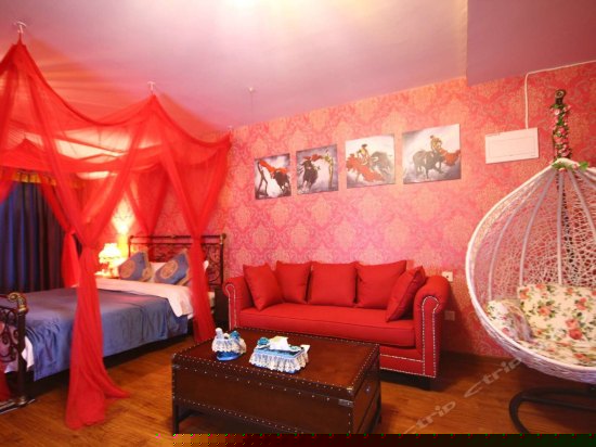 清欢殿风情大床房