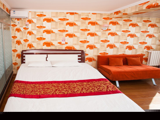 海景精品大床间（落地窗）