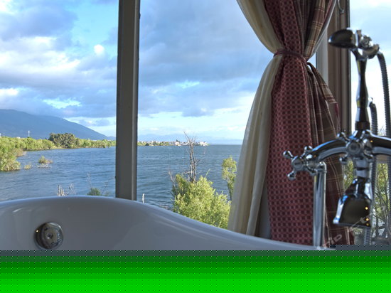 豪华美国乡村海景大床房203号房