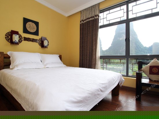 豪华观景大床房