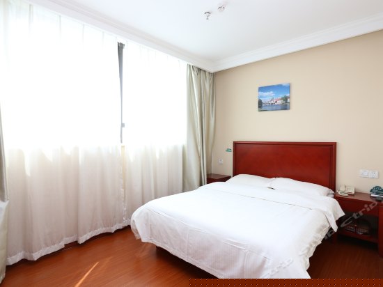 1.5米景观大床房