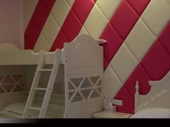 hello kitty家庭套房