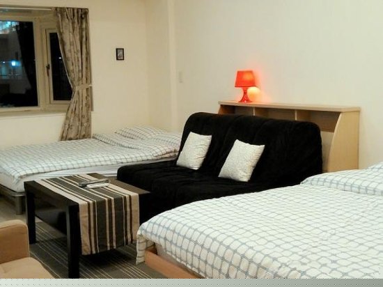 温馨标准四人套房(公卫)(无窗)