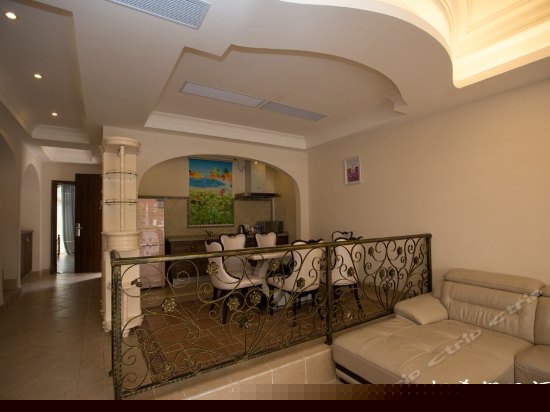 欧式别墅三房两厅