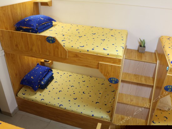 创意手工木床女