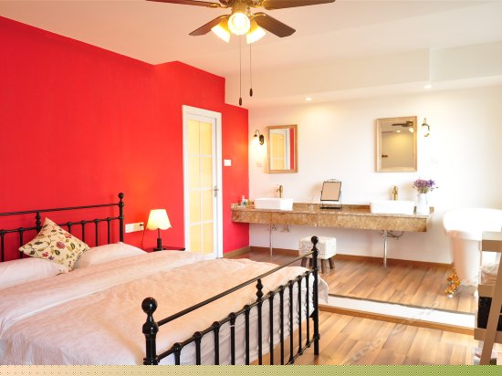 托斯卡纳海景大床房