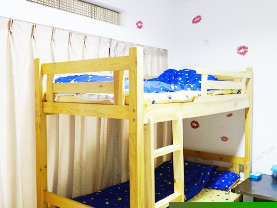 女生四人间（床位房）