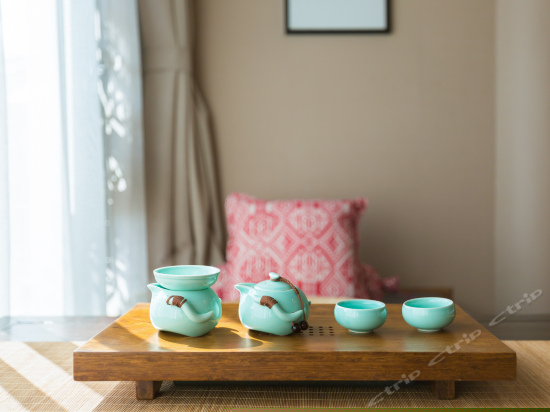 远景复式豪华家庭房