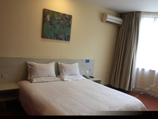 零压高级大床房