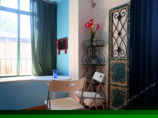 加蓝二号阳台房