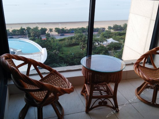 豪华商务海景三房套房