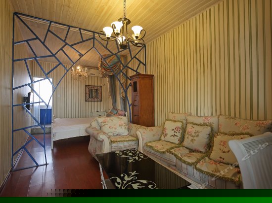 维多利亚大床房